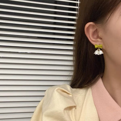 Bowknot and Flower Earring